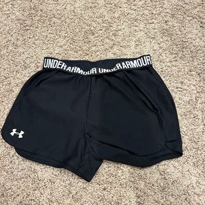 Under Aurmor shorts